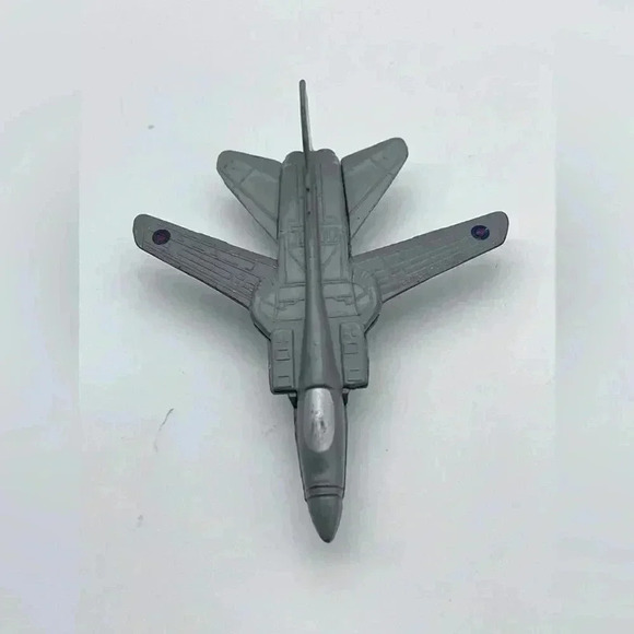 Vintage Toy A161 Tornado Gray Airplane 1995 - 3" - Picture 1 of 5